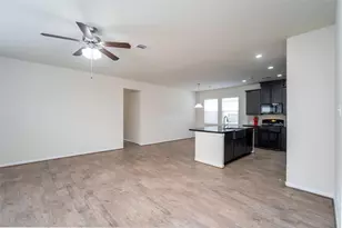 14215 Campo Vista Dr, Houston, TX 77083 - Photo 7