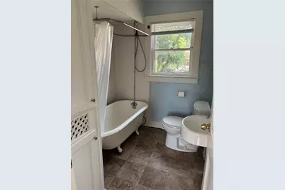 4304 Pease Street #1/2, Houston, TX 77023 - Photo 13