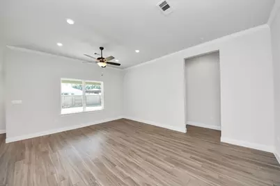 10310 Woodhill Spa Lane, Cleveland, TX 77327 - Photo 17