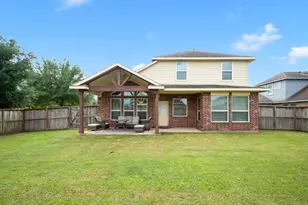 101 Long Meadow Ct, Clute, TX 77531 - Photo 27