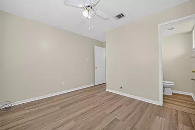 10323 Sweetbrook Drive, Houston, TX 77038 - Photo 15