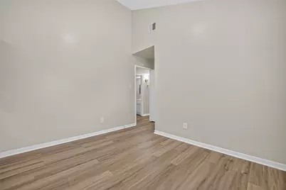 10323 Sweetbrook Drive, Houston, TX 77038 - Photo 21