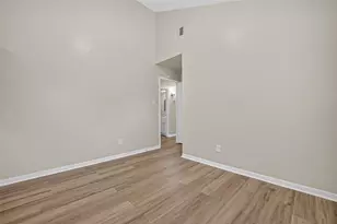 10323 Sweetbrook Dr, Houston, TX 77038 - Photo 21