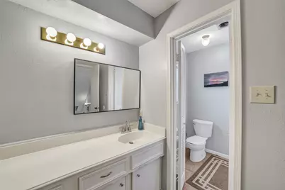 15014 Oak Bluff Court, Houston, TX 77070 - Photo 23