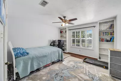 15014 Oak Bluff Court, Houston, TX 77070 - Photo 25