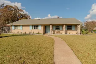 5710 Pickwick Ln, Beaumont, TX 77706 - Photo 1