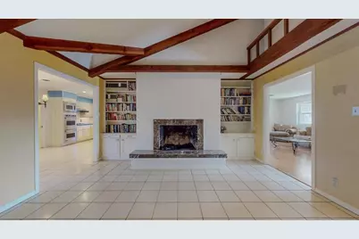 5710 Pickwick Lane, Beaumont, TX 77706 - Photo 3