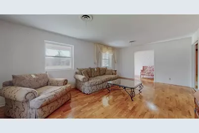 5710 Pickwick Lane, Beaumont, TX 77706 - Photo 11