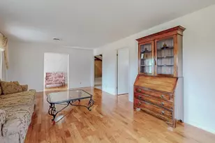 5710 Pickwick Ln, Beaumont, TX 77706 - Photo 13