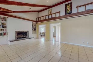 5710 Pickwick Ln, Beaumont, TX 77706 - Photo 5