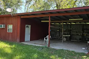 22868 Henson Rd, Montgomery, TX 77356 - Photo 5