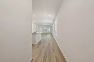 6809 Hart Oak Ct, Conroe, TX 77304 - Photo 5