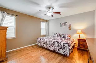6882 Dogwood Cliff Ln, League City, TX 77539 - Photo 17