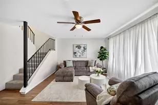 6975 Chasewood Dr, Houston, TX 77489 - Photo 1