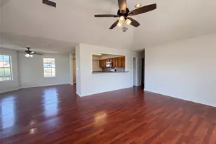 13909 Pirates Beach Blvd, Galveston, TX 77554 - Photo 7