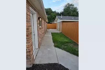 3309 Sunbeam Street, Houston, TX 77051 - Photo 37