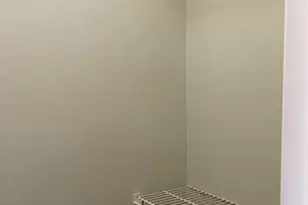 3075 Walnut Bend Ln, Houston, TX 77042 - Photo 15