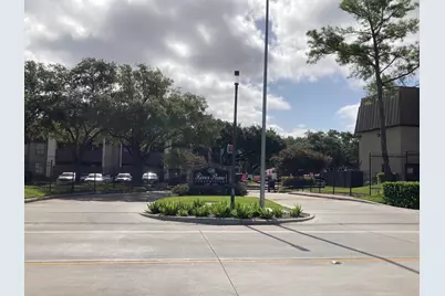 3075 Walnut Bend Lane #33, Houston, TX 77042 - Photo 25