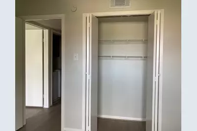 3075 Walnut Bend Lane #33, Houston, TX 77042 - Photo 11