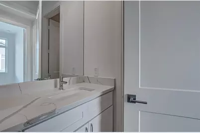 8926 Spring Knoll Forest Drive, Houston, TX 77080 - Photo 13