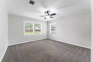 921 22nd Ave N, Texas City, TX 77590 - Photo 15