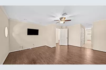 9621 Longmont Drive, Houston, TX 77063 - Photo 21