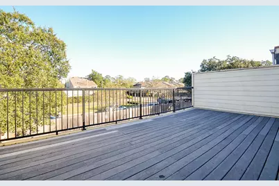 4 Bayou Pointe Drive, Houston, TX 77063 - Photo 33