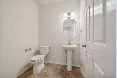 8604 Hollyoaks Creek Lane, Houston, TX 77063 - Photo 11