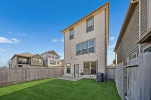 8604 Hollyoaks Creek Ln, Houston, TX 77063 - Photo 27