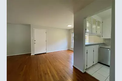3420 Mount Vernon Street #13, Houston, TX 77006 - Photo 3