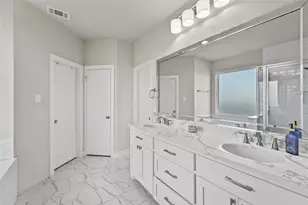 1700 Twin Oaks Cir, Brenham, TX 77833 - Photo 13