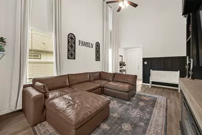 30260 Kingston Heath Drive, Cleveland, TX 77327 - Photo 3