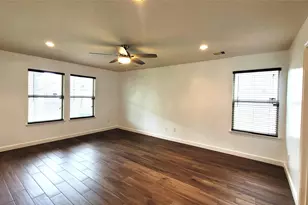 4211 Landshire Bend Dr, Houston, TX 77048 - Photo 7