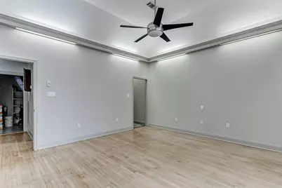 101 N Main Street, Baytown, TX 77520 - Photo 17