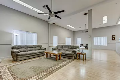 101 N Main Street, Baytown, TX 77520 - Photo 3