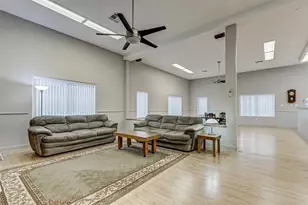 101 N Main St, Baytown, TX 77520 - Photo 3