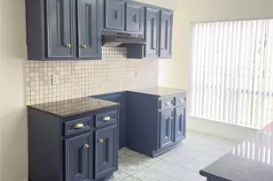 8719 Beau Monde Dr, Houston, TX 77099 - Photo 3