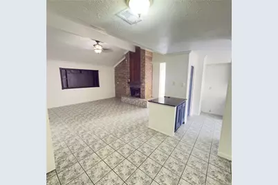 8719 Beau Monde Drive, Houston, TX 77099 - Photo 5