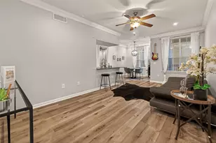 7575 Kirby Dr, Houston, TX 77030 - Photo 3