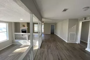 104 Co Rd 2401, Hull, TX 77564 - Photo 15