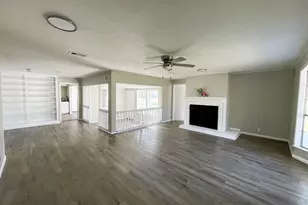 104 Co Rd 2401, Hull, TX 77564 - Photo 9