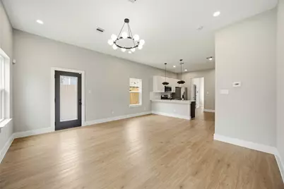 5942 Southridge Street #A and B, Houston, TX 77033 - Photo 3