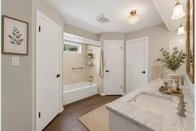 7731 Quail Meadow Drive, Houston, TX 77071 - Photo 21