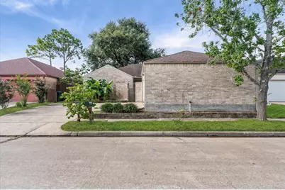 7731 Quail Meadow Drive, Houston, TX 77071 - Photo 3