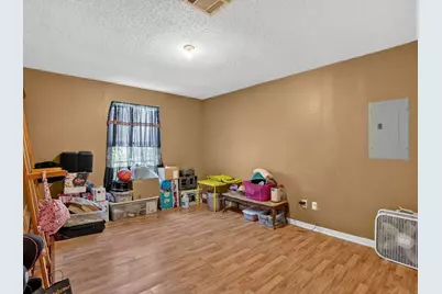 1019 Lamar Street, Liberty, TX 77575 - Photo 17