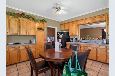 1019 Lamar Street, Liberty, TX 77575 - Photo 5