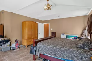 1019 Lamar St, Liberty, TX 77575 - Photo 15