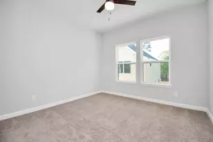 2355 Hoskins Dr, Houston, TX 77080 - Photo 33