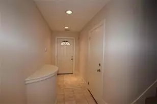 5941 S Loop E, Houston, TX 77033 - Photo 9