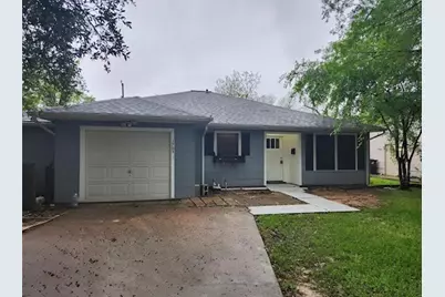 1705 Frost Street, Rosenberg, TX 77471 - Photo 1